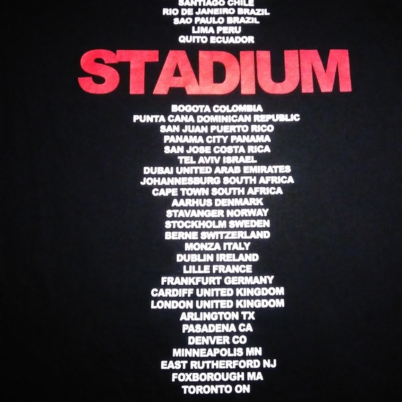 OFFICIAL JUSTIN BIEBER CONCERT TOUR TEE - Picture 5 of 8